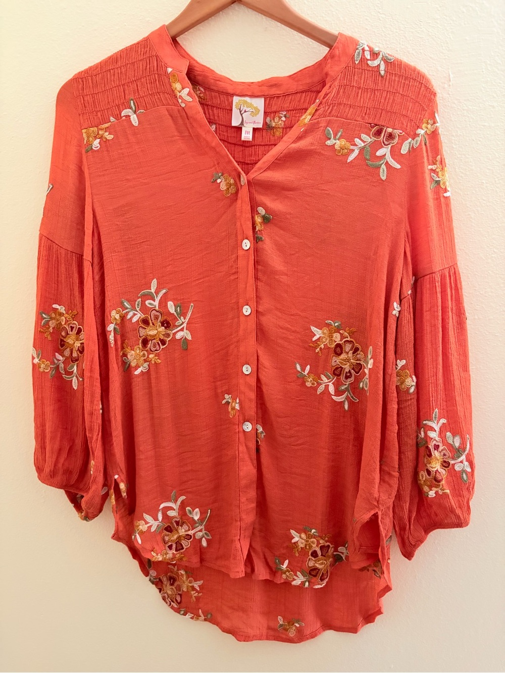 Fig & Flower Embroidered Boho Blouse Medium Coral Floral Peasant Top